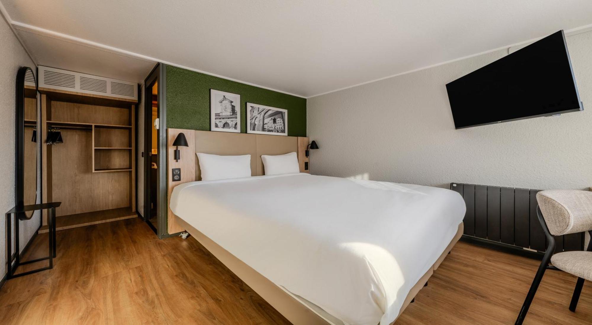 Campanile Hotel